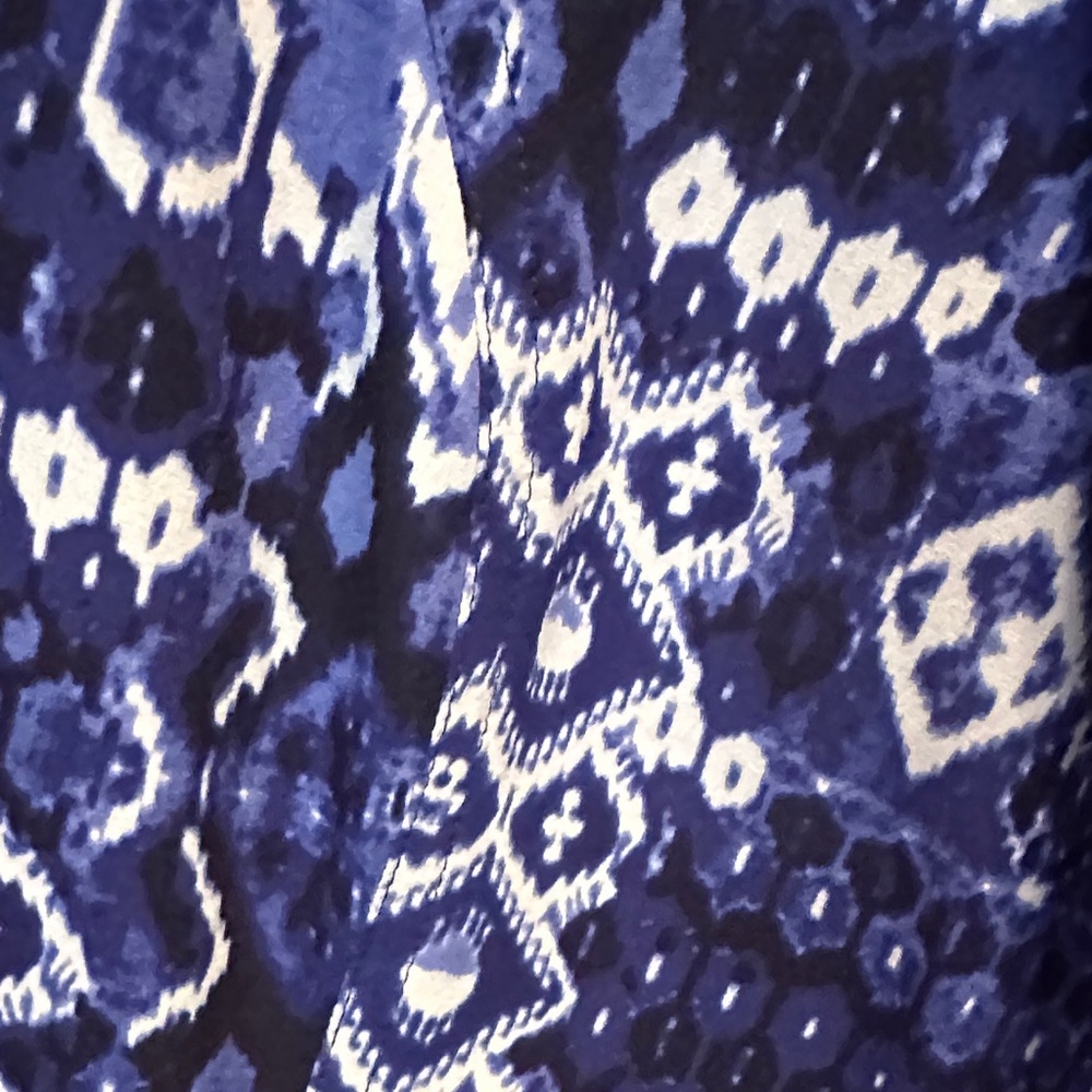 Blue Geometric Zip-Up Jacket - Patterned Lightwei… - image 7